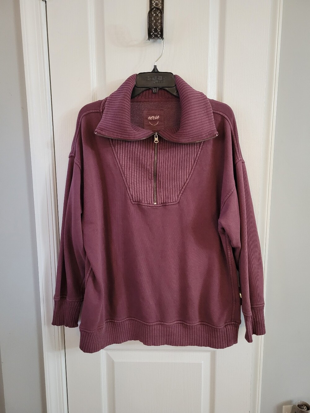 Aerie Down to Earth Oversized Quarter Zip Pullover Sweatshirt Royal Berry Medium